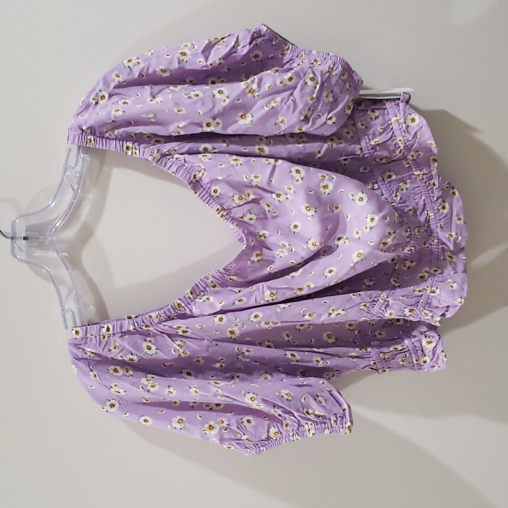 Women's 2x crop top